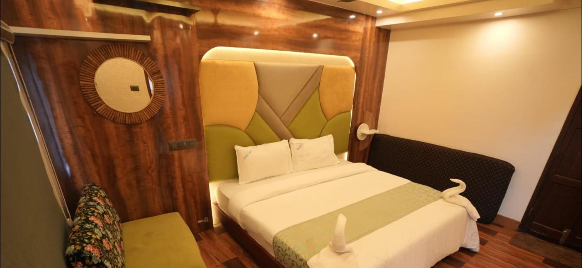 Victoria Houseboats Otel Alappuzha Dış mekan fotoğraf