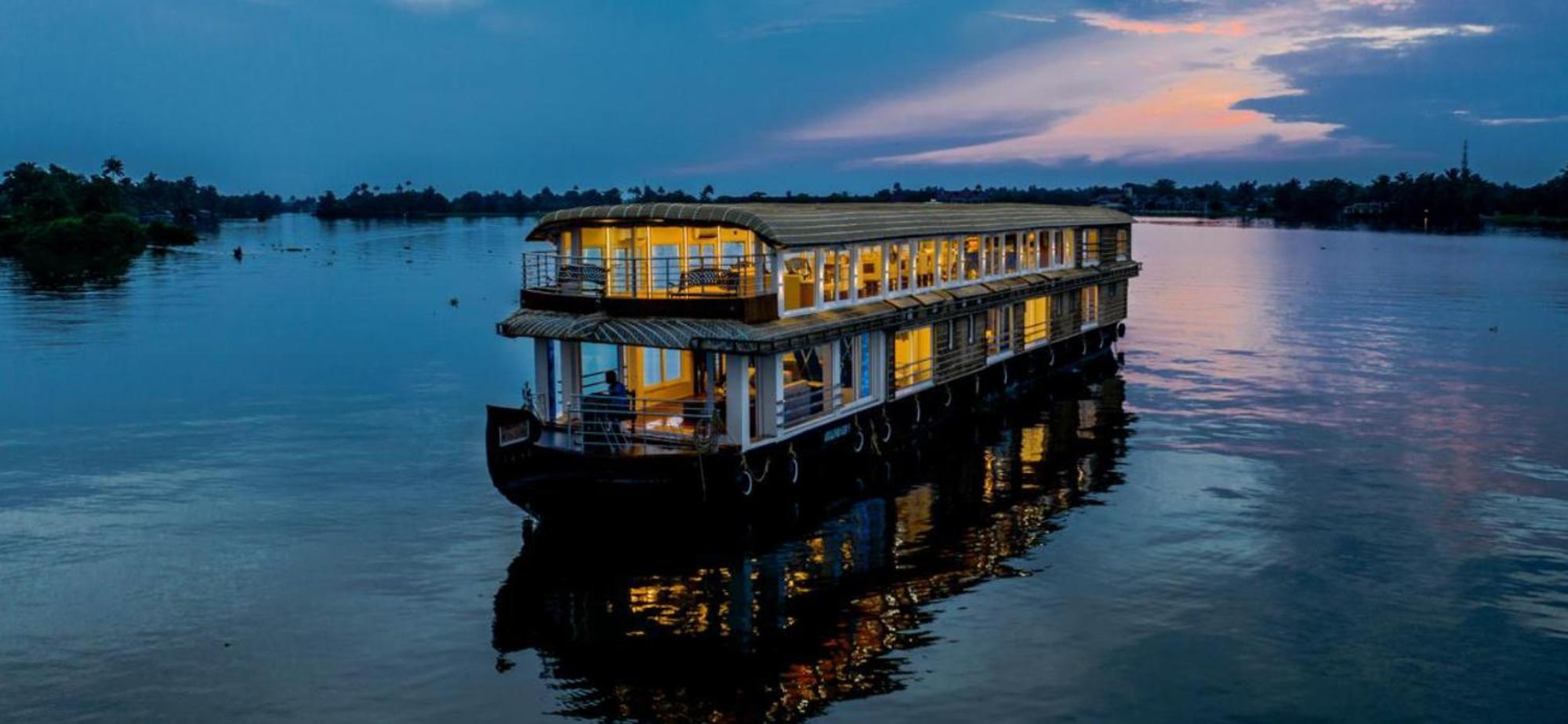 Victoria Houseboats Otel Alappuzha Dış mekan fotoğraf