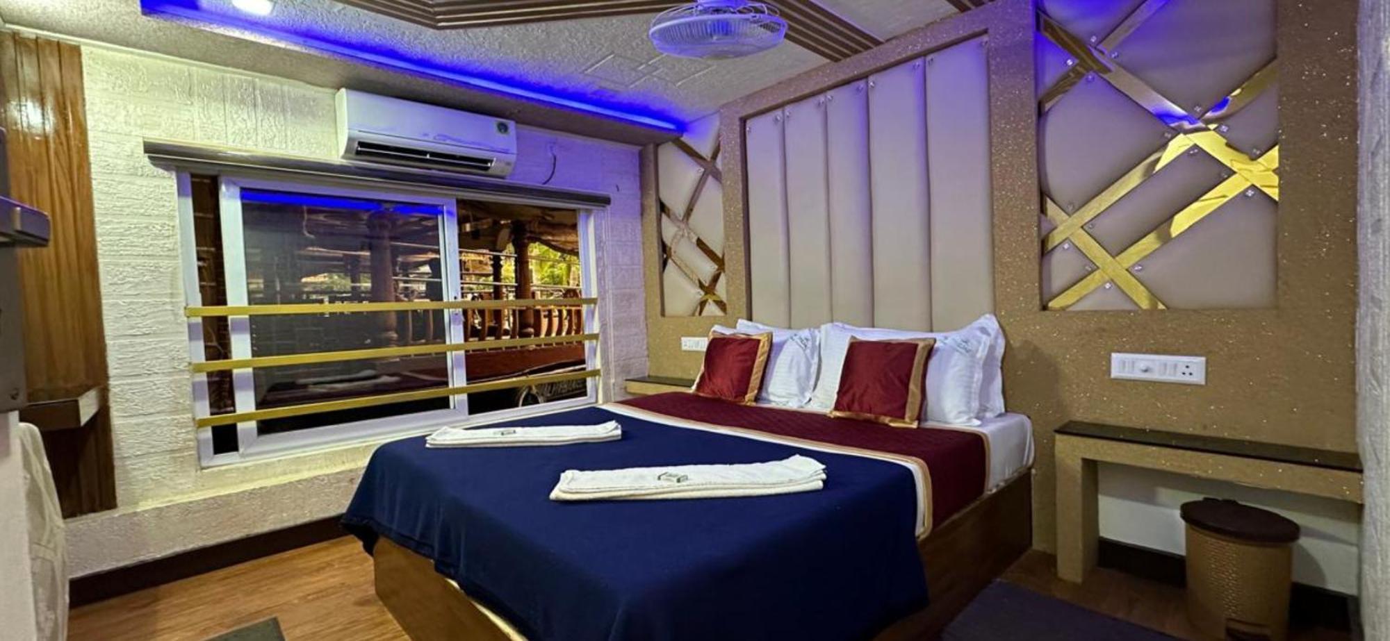 Victoria Houseboats Otel Alappuzha Dış mekan fotoğraf